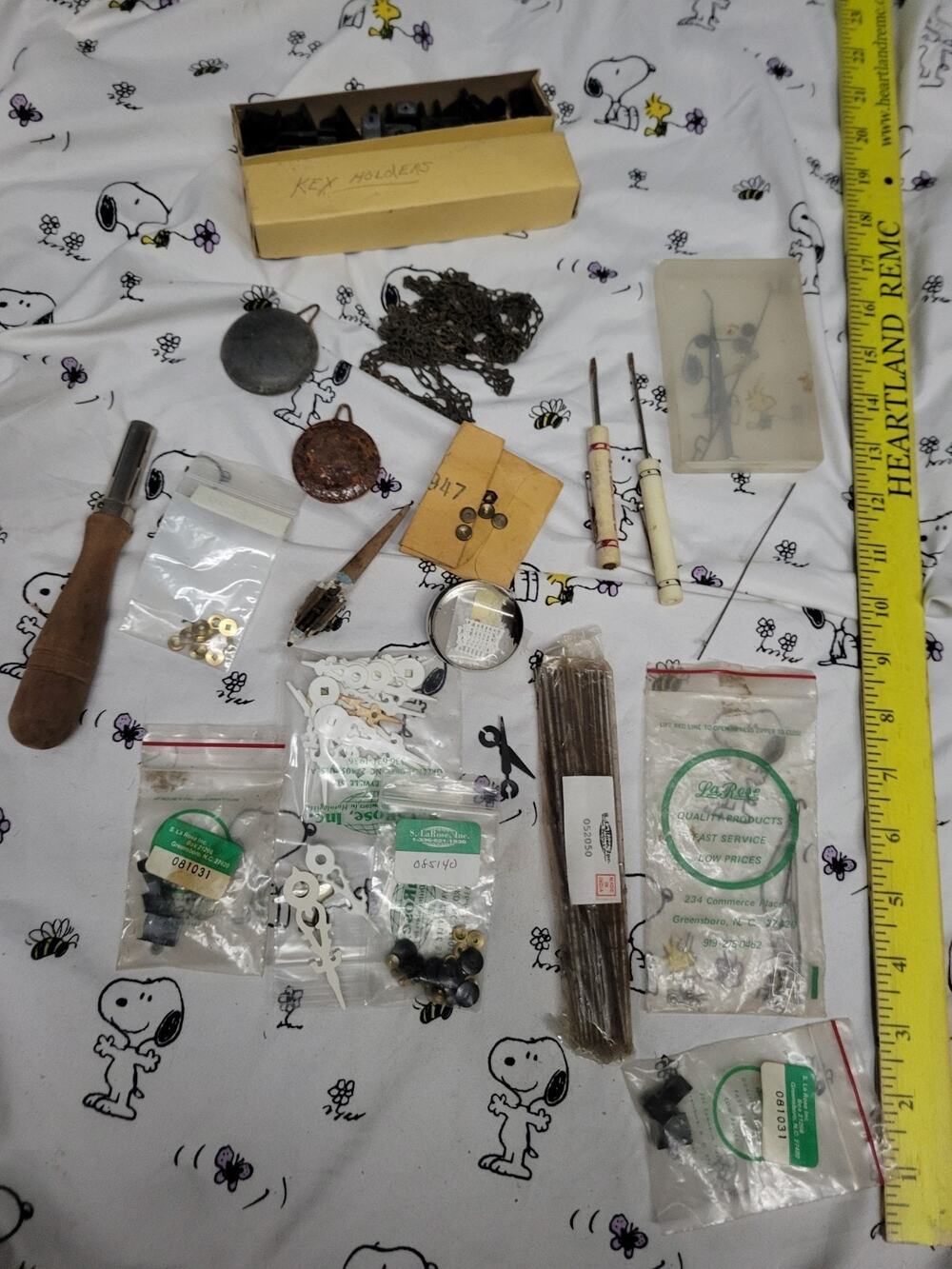 Lot Of Vintage Coo Coo Clocks Parts Pieces
